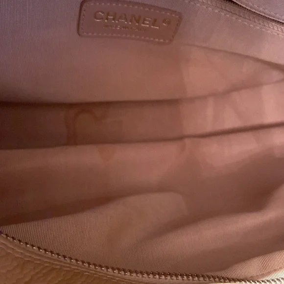 Authentic Chanel bowler bag - Picture 10 of 16
